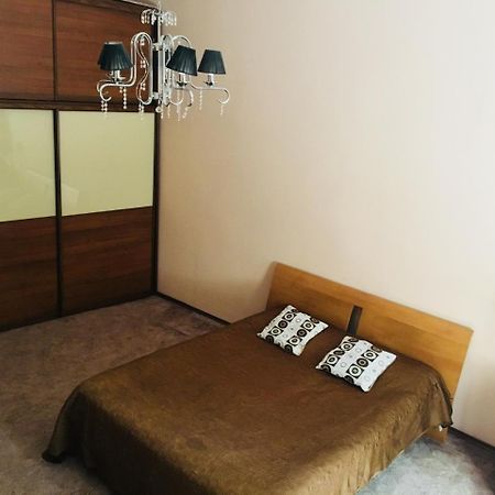 Apartment In The City Centre Λβιβ Εξωτερικό φωτογραφία