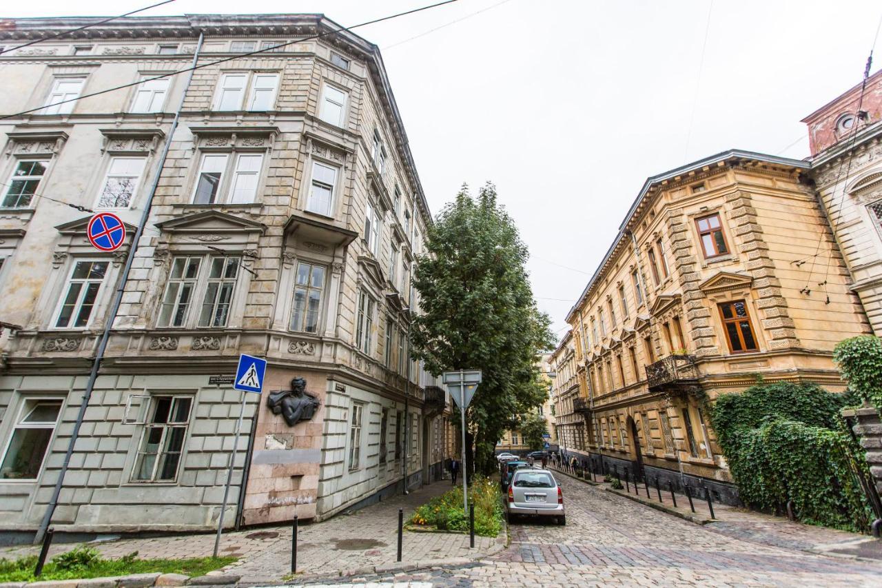 Apartment In The City Centre Λβιβ Εξωτερικό φωτογραφία